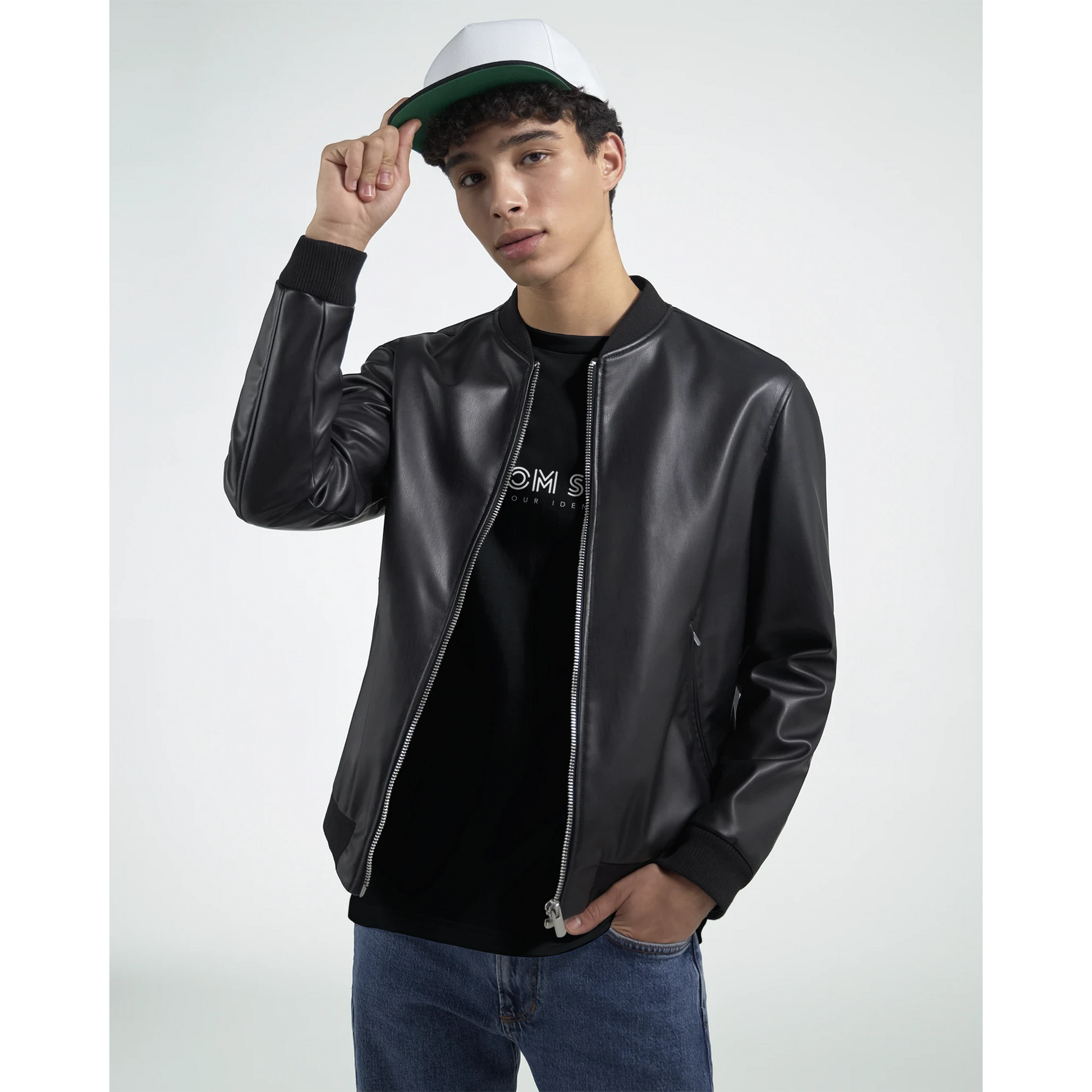 d1def396-dced-4792-b3e6-772d63044373